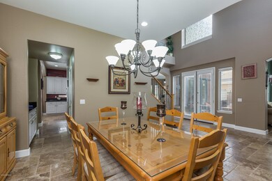 7) FORMAL DINING