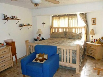 10744 Janway Dr, El Paso, TX 79935 - photo 6