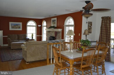 15209 New Hampshire Ave, Silver Spring, MD 20905 - photo 3