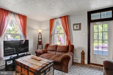 115 W Mcclure St, New Bloomfield, PA 17068 - photo 6