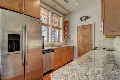 801 N 4th St Wilmington NC-large-007-37-