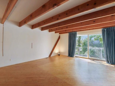 3201 Muscatine Ave unit 3, Iowa City, IA 52240 - photo 2