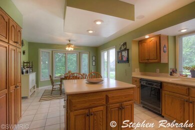 2132 N Quail Crest Ct SE unit 134, Grand Rapids, MI 49546 - photo 3