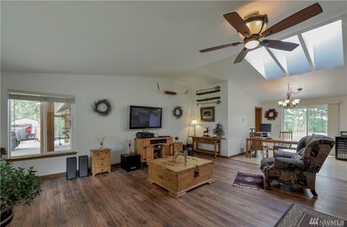 1721 370th St E, Roy, WA 98580 - photo 5