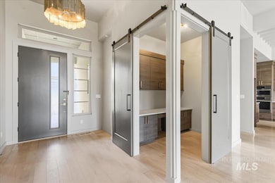 569 W Carnelian Ln, Eagle, ID 83616 - photo 3