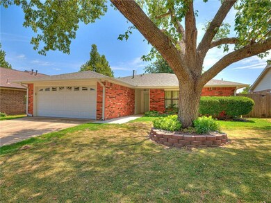 303 Hardesty Dr, Shawnee, OK 74804 - photo 2