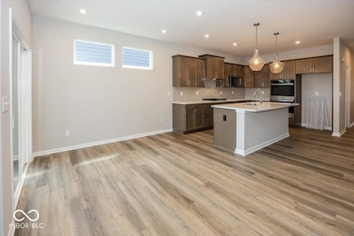 3914 Holly Brook Dr, Carmel, IN 46074 - photo 3