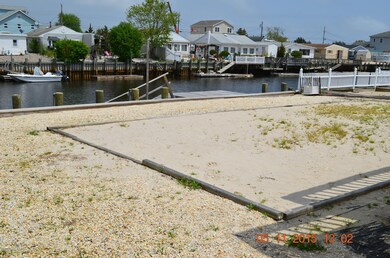 16 W Delaware Dr, Little Egg Harbor Township, NJ 08087 - photo 4