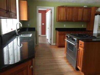 35 Shattuck Rd, Hadley, MA 01035 - photo 5