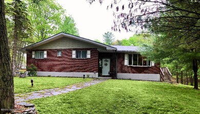 346 Tom Quick Rd, Dingmans Ferry, PA 18328 - photo 2