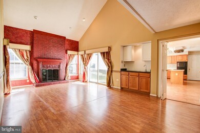 2 Pissaro Ct, North Potomac, MD 20878 - photo 3