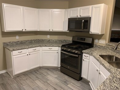 9630 Blackhawk Blvd, Houston, TX 77075 - photo 2