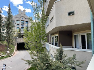 St James Place unit R-123, Week 10, Beaver Creek, CO 81620 - photo 4