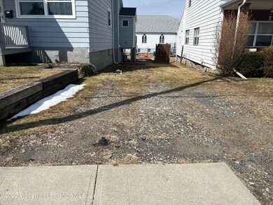 1106 S Main St unit 1108, Taylor, PA 18517 - photo 3