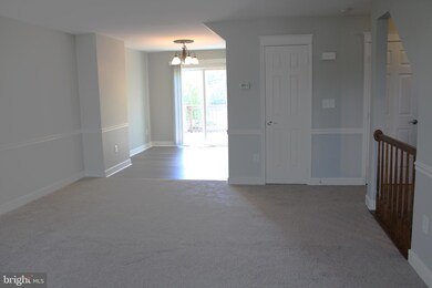 605 Knightsbridge Dr, Hagerstown, MD 21740 - photo 5