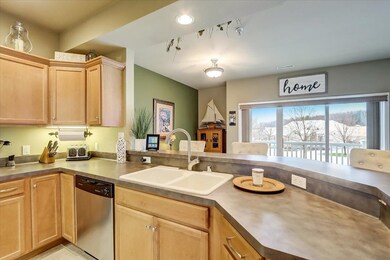 36 Keystone Way unit 33, Fitchburg, WI 53711 - photo 6