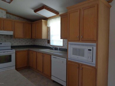 Kitchen 3
