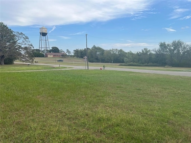 544 E 7th St, Weleetka, OK 74880 - photo 5