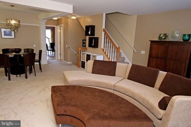 1187 Cypress Tree Place, Herndon, VA 20170 - photo 6