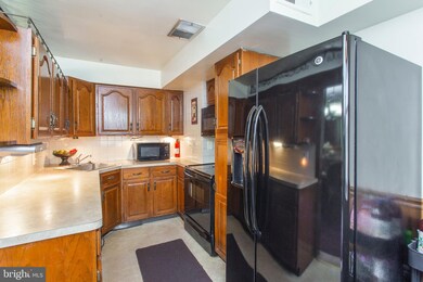 1119 Crestview Rd, Darby, PA 19023 - photo 7