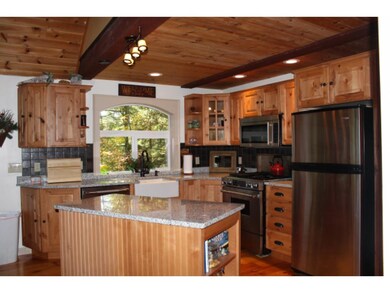116 Heron Cove Rd, Sanbornville, NH 03872 - photo 2