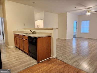 7712 Autry Cir unit 516, Douglasville, GA 30134 - photo 2