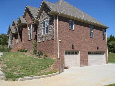 Kyles Creek Subdivision is located just one mile from Fairview Blvd. which is one mile from shopping at the NEW Publix center and 700 acre Bowie Nature Park with three fishing lakes and trails.