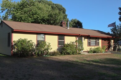 12 Terry Ln E, Wareham, MA 02571 - photo 2