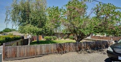 2391 Spring St, Medford, OR 97504 - photo 3