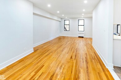 525 W 235th St unit 3F, Bronx, NY 10463 - photo 4