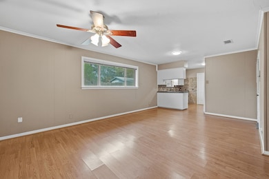 2803 Newcastle Dr, Baytown, UT 77521 - photo 5