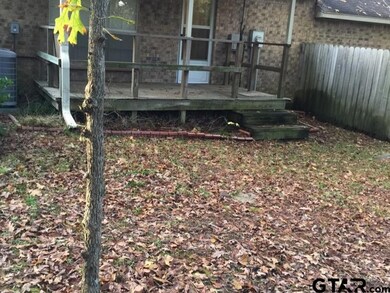 2010 2010 Villa Dr, Tyler, TX 75703 - photo 4