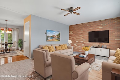 629 S Blakely St, Scranton, PA 18510 - photo 3