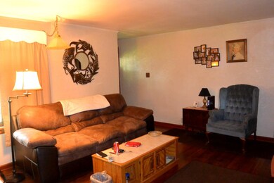1355 Sycamore 008