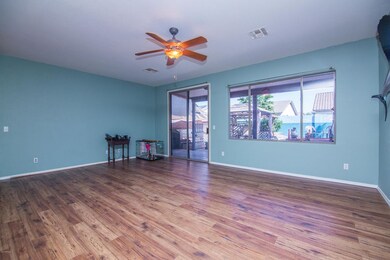 13002 W Soledad-int-10