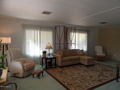 Lobo 3_living rm_nov