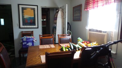 907 Harrison St, Elkhart, IN 46516 - photo 3