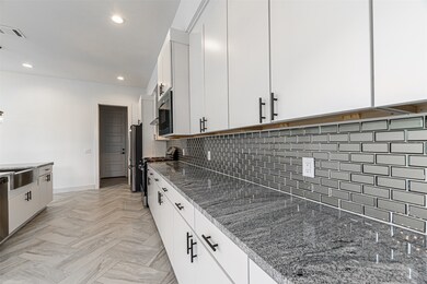 5622 Savyon Dr, Houston, TX 77091 - photo 7