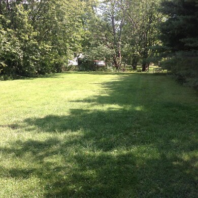 870 Bernhard Rd, Columbus, OH 43213 - photo 5