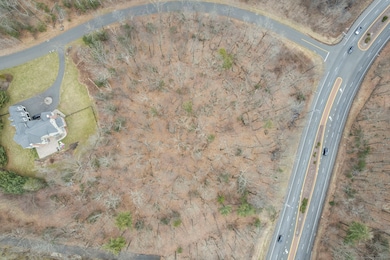 15 Parsons Way, Avon, CT 06001 - photo 3