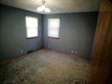 914 Catherine St, Joliet, IL 60435 - photo 7