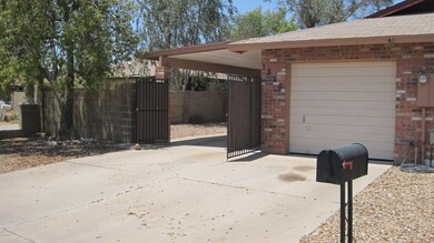 1 garage + 1 covered + 2 slab