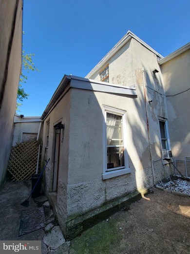 229 31 Dupont St, Philadelphia, PA 19127 - photo 4