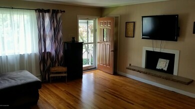 504 Lombard St, Tamaqua, PA 18252 - photo 6