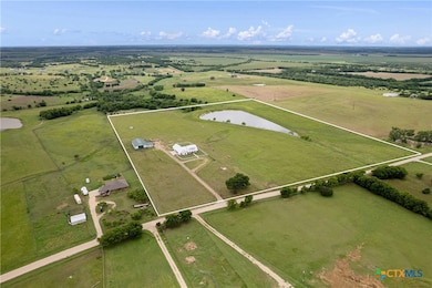 375 J B Vandiver Loop, Moody, TX 76557 - photo 2