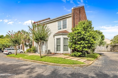 928 Courthouse Rd, Gulfport, MS 39507 - photo 2