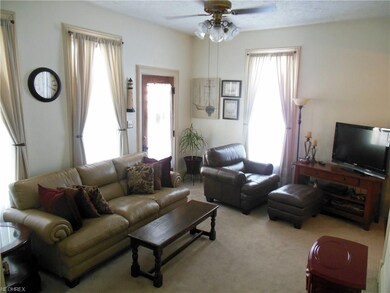 Living Rm