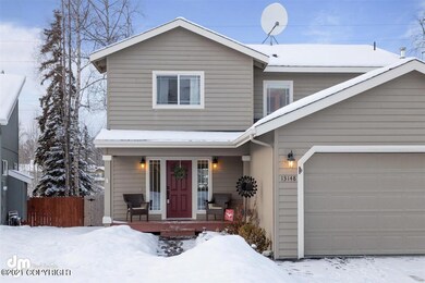 03-Exterior Front_SOPH7959