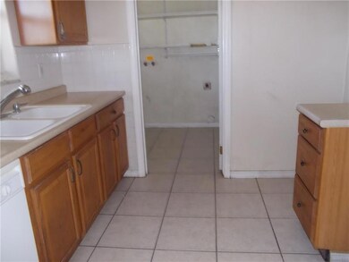 802 Schumann Dr, Sebastian, FL 32958 - photo 5