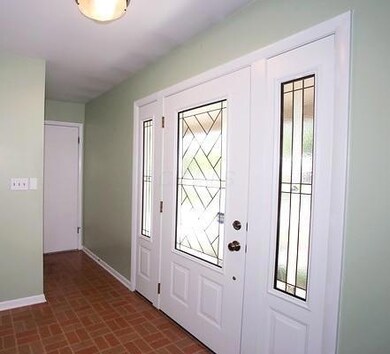 Welcome to 1390 Hickory Ridge Ln!